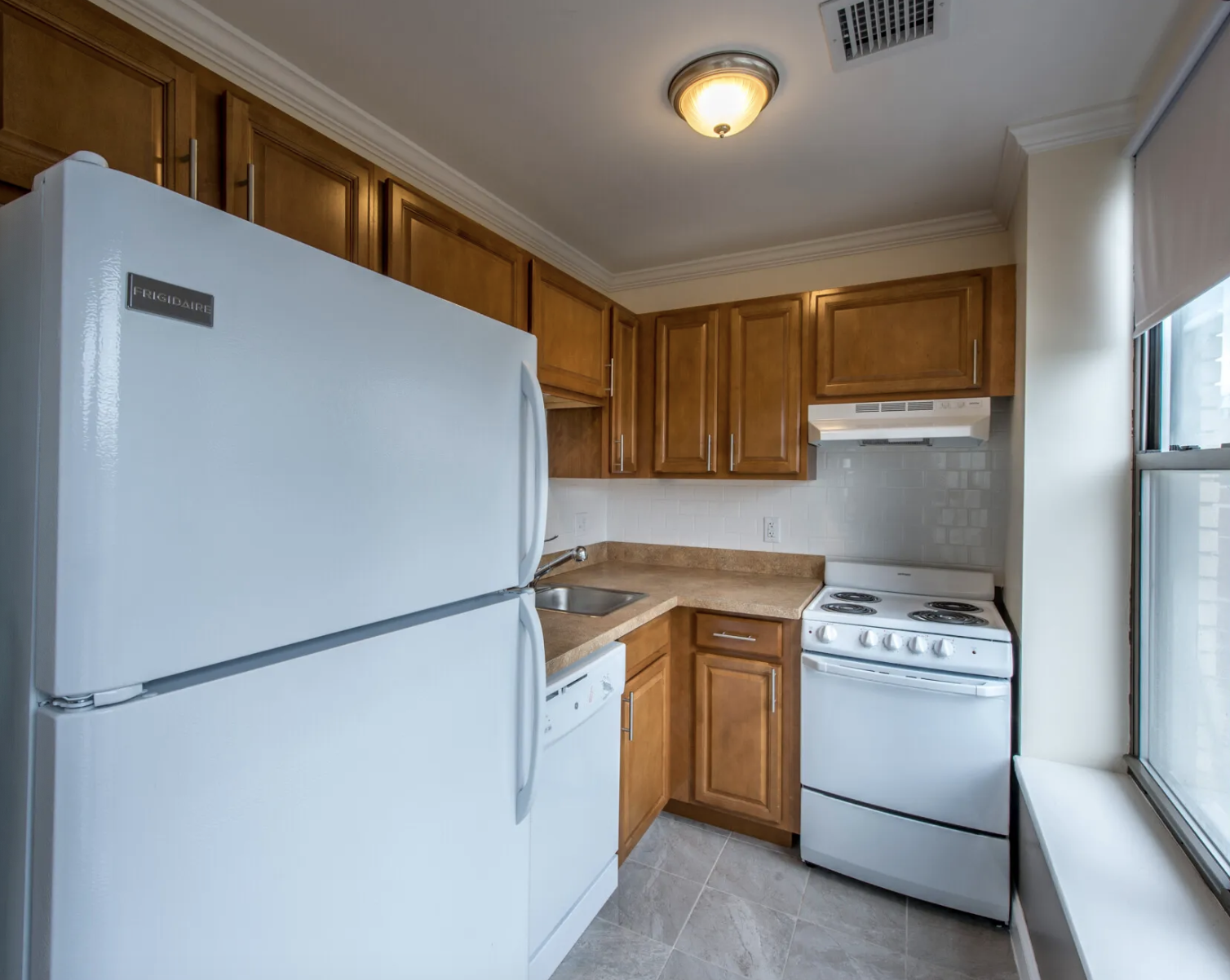 1126 Boylston St, Back Bay