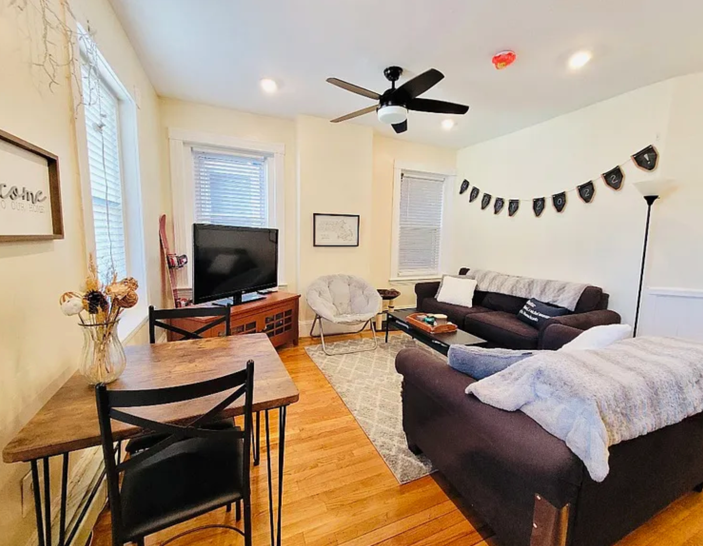 7 Mark St, Jamaica Plain