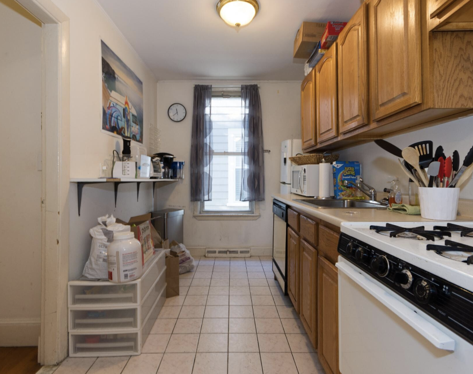 216 Freeman St, Brookline Village