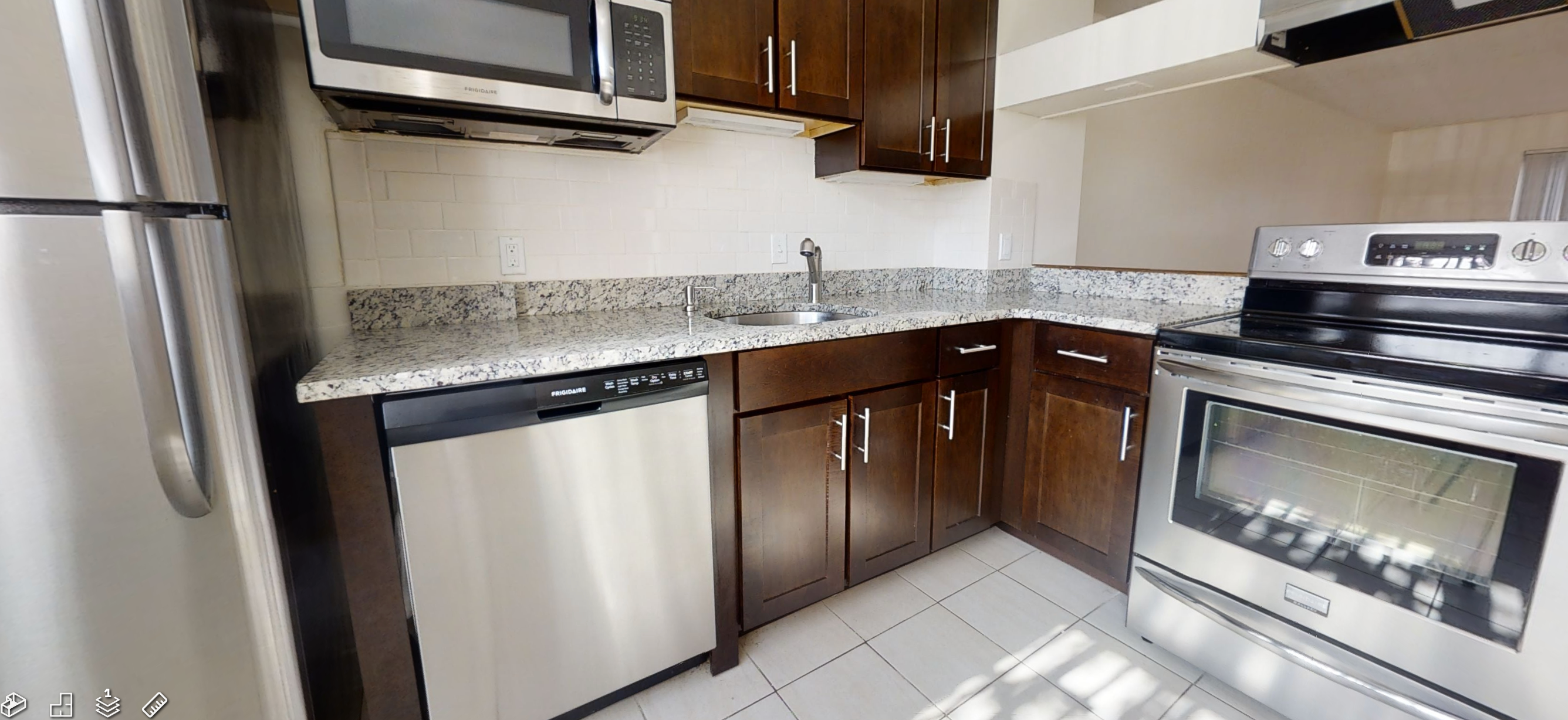 148 North Beacon St, Brighton