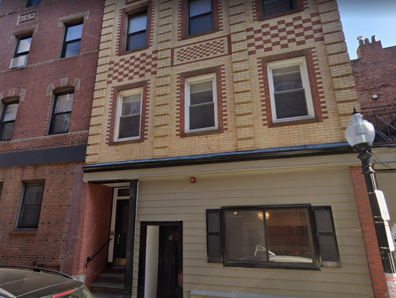 153 Salem St, North End