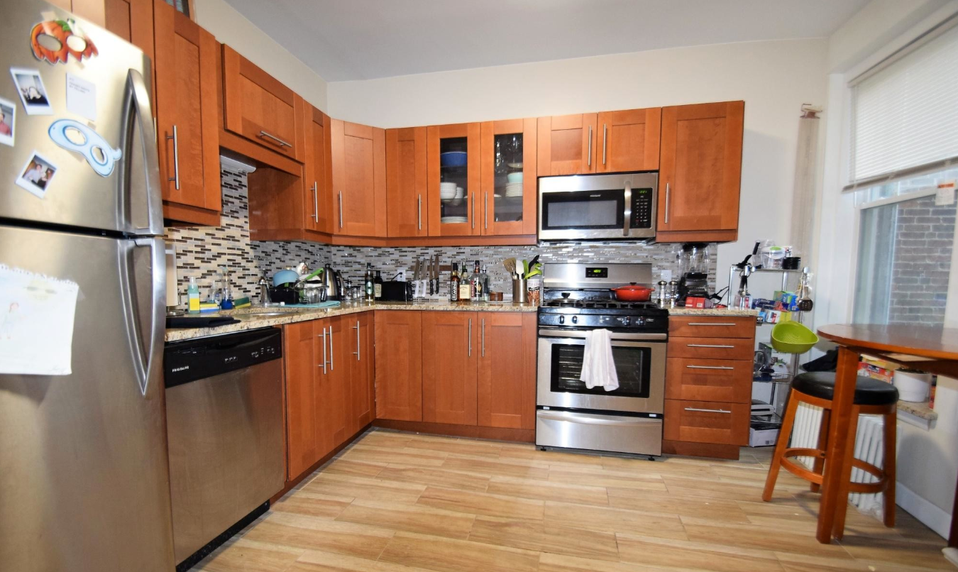 170 Thorndike St, Brookline Village