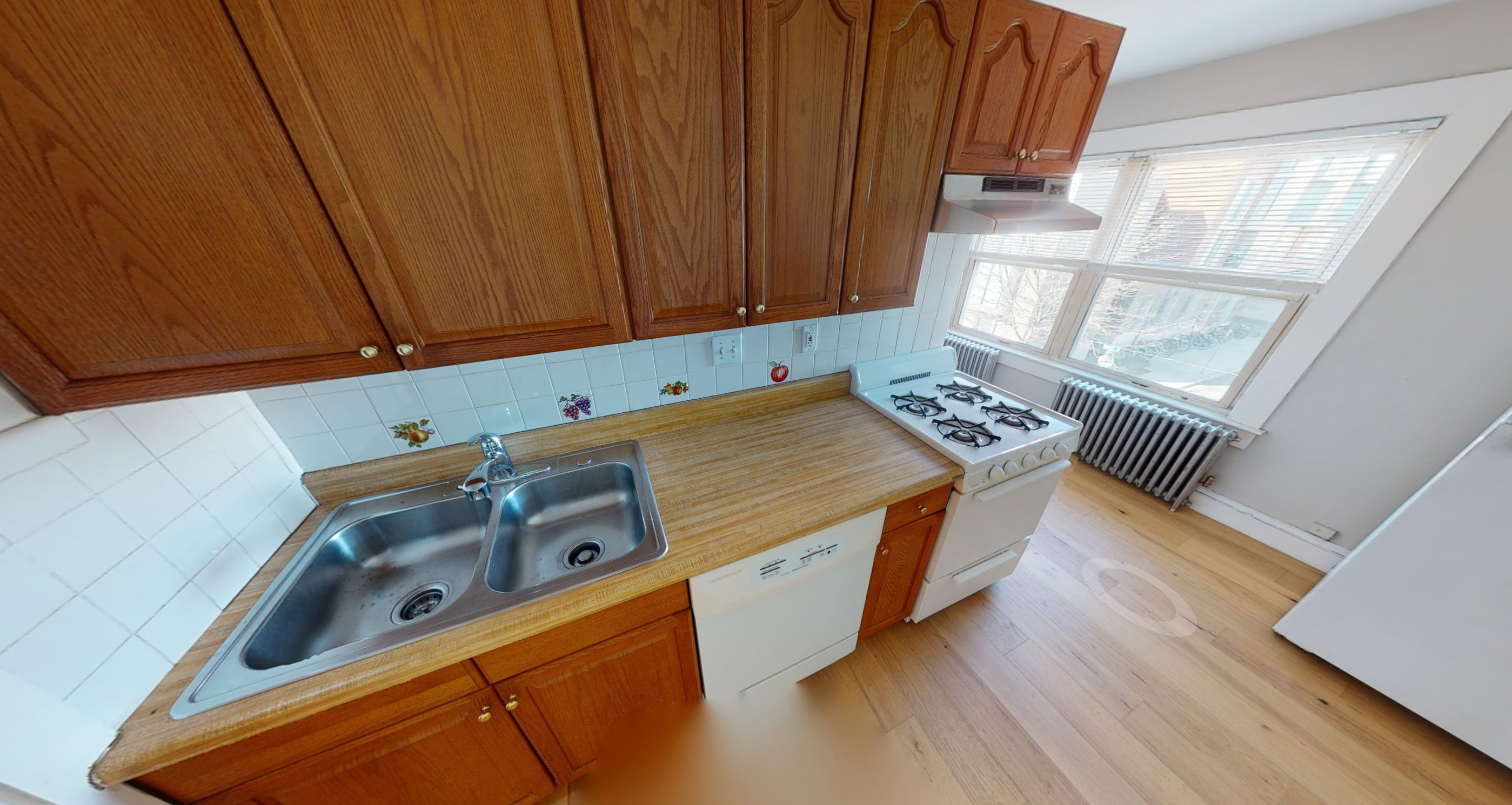 216 Banks St, Central Square