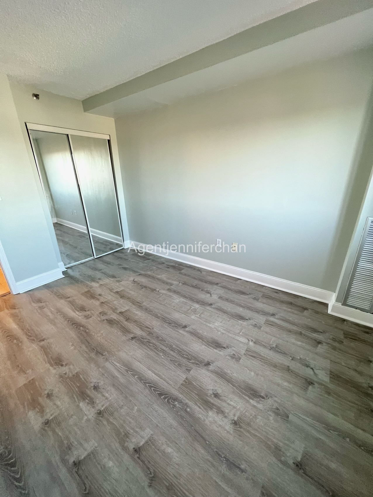 15 North Beacon St, Allston