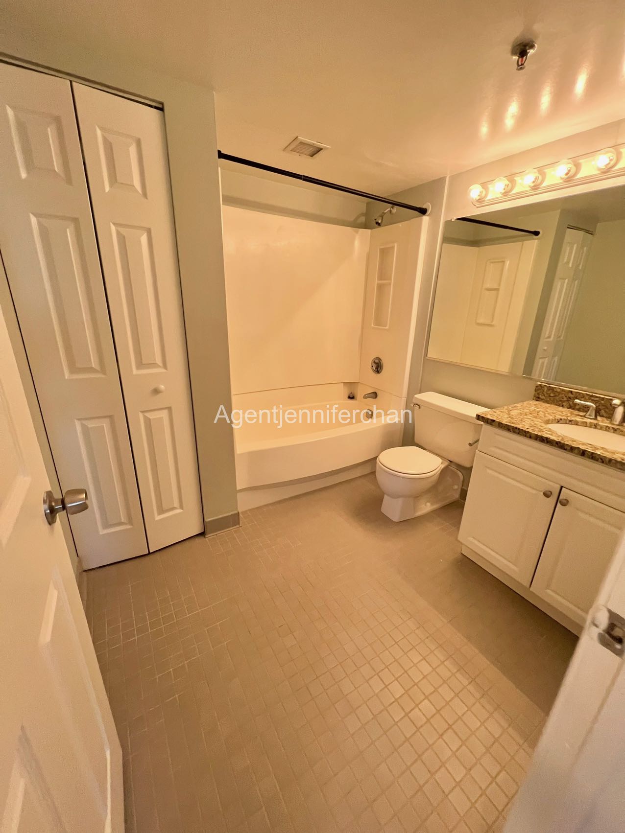 15 North Beacon St, Allston