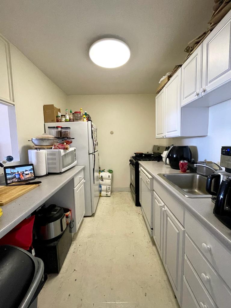 2 Hawthorne Pl 11a, West End