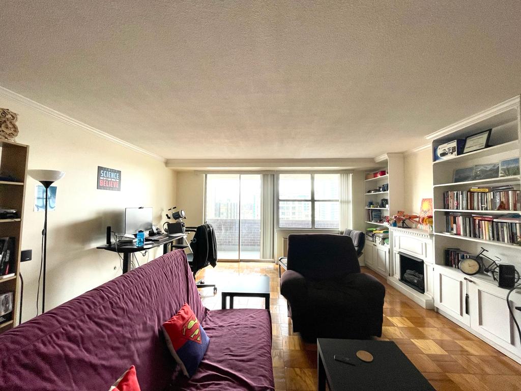 2 Hawthorne Pl 11a, West End