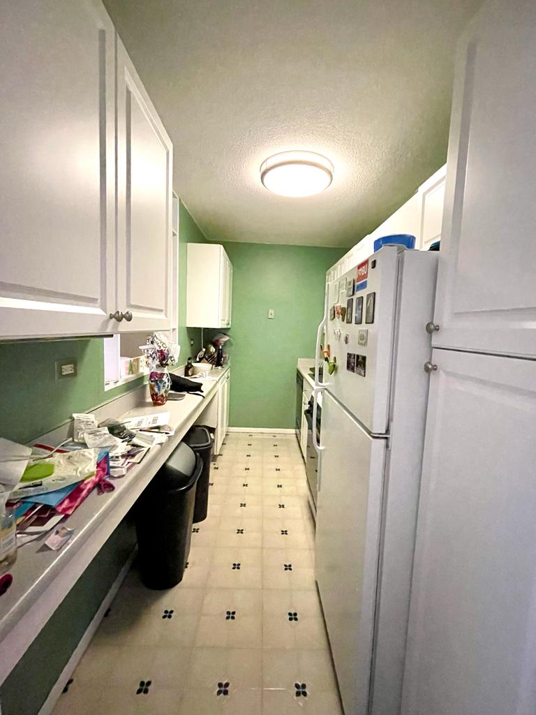 2 Hawthorne Pl 16k, West End