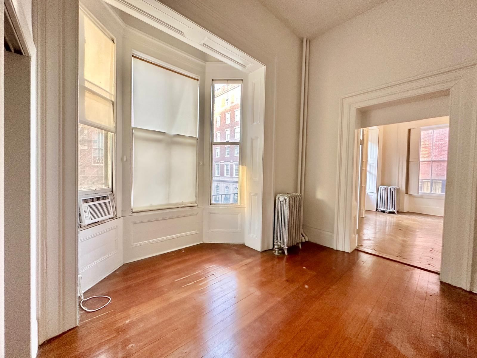 24 Mount Vernon St, Beacon Hill