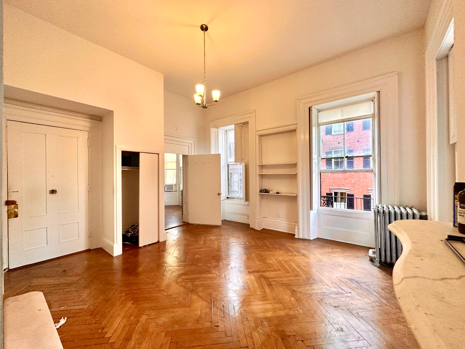 24 Mount Vernon St, Beacon Hill