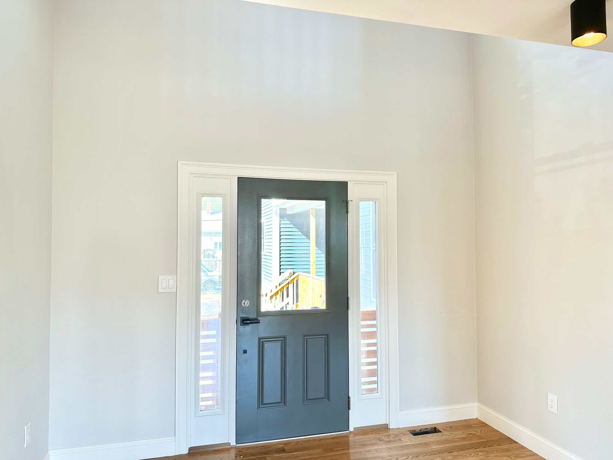 31 Paris St, West Medford