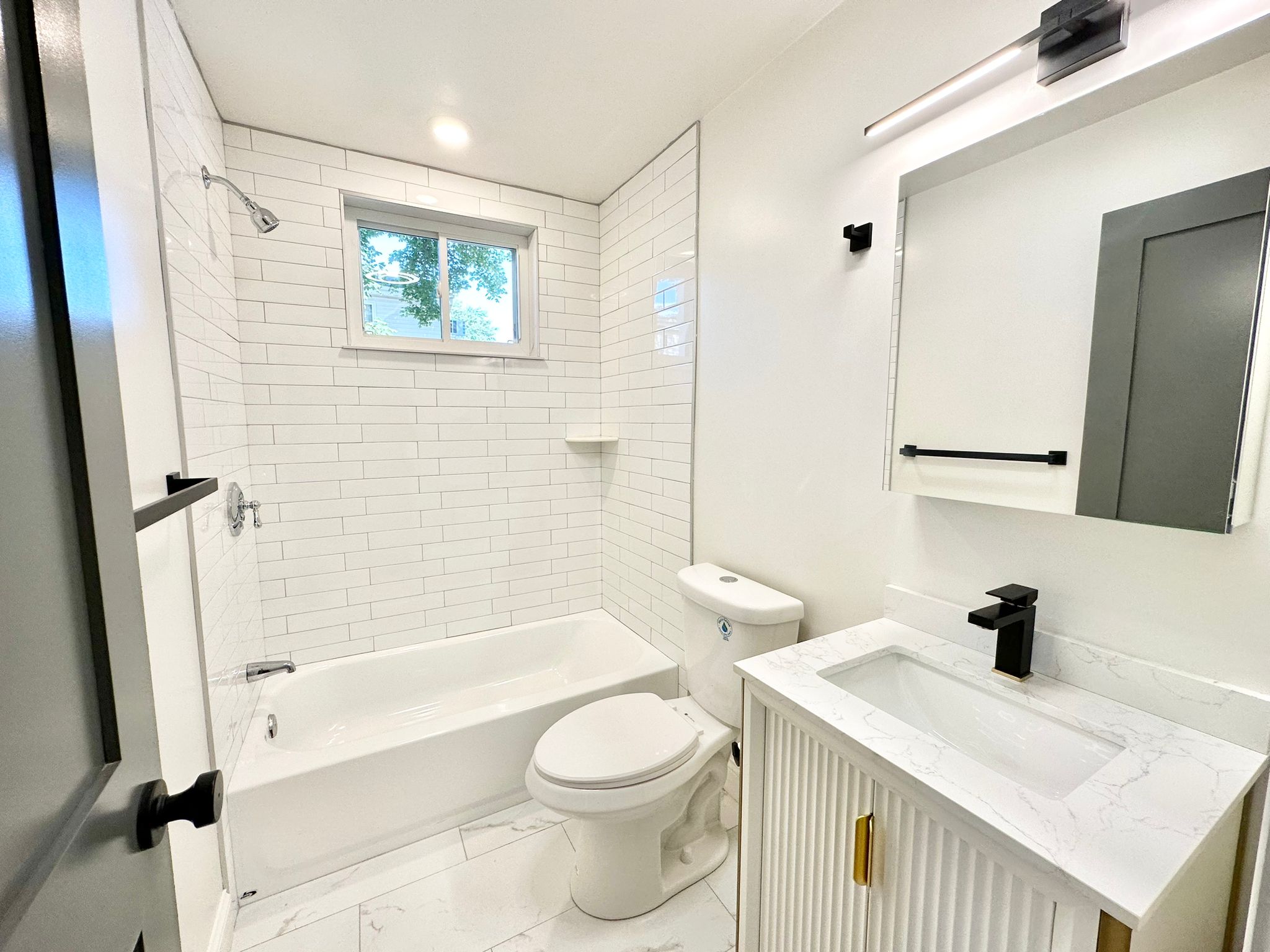 31 Paris St, West Medford