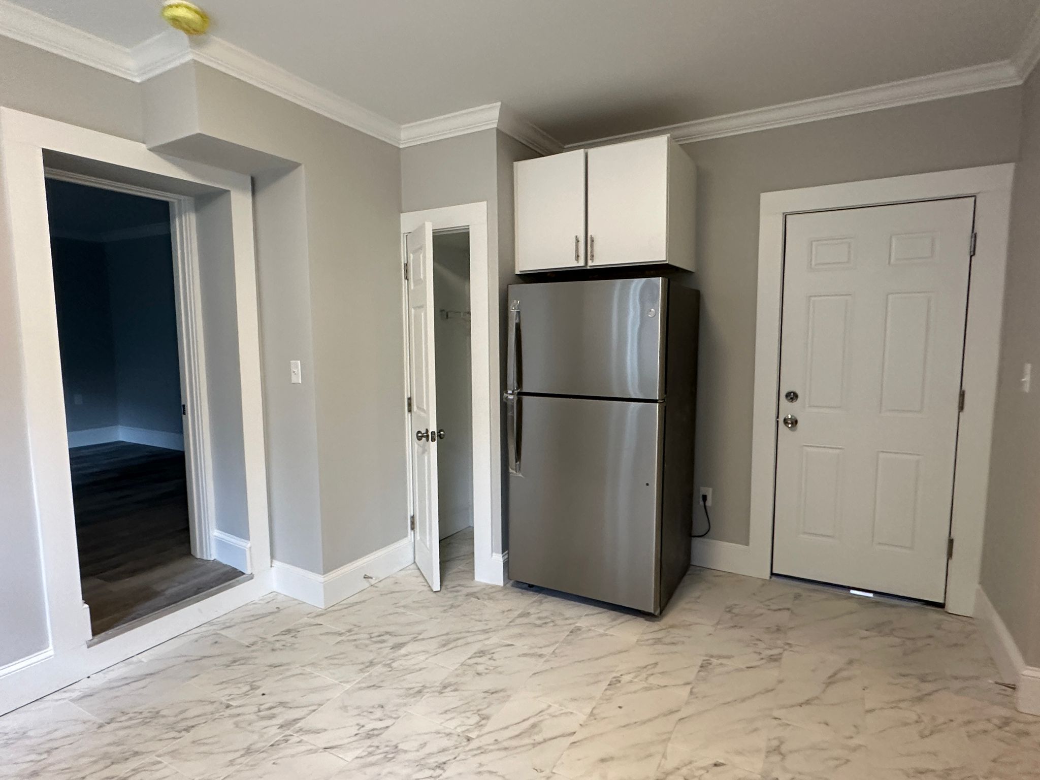 94 Longwood Ave, Longwood