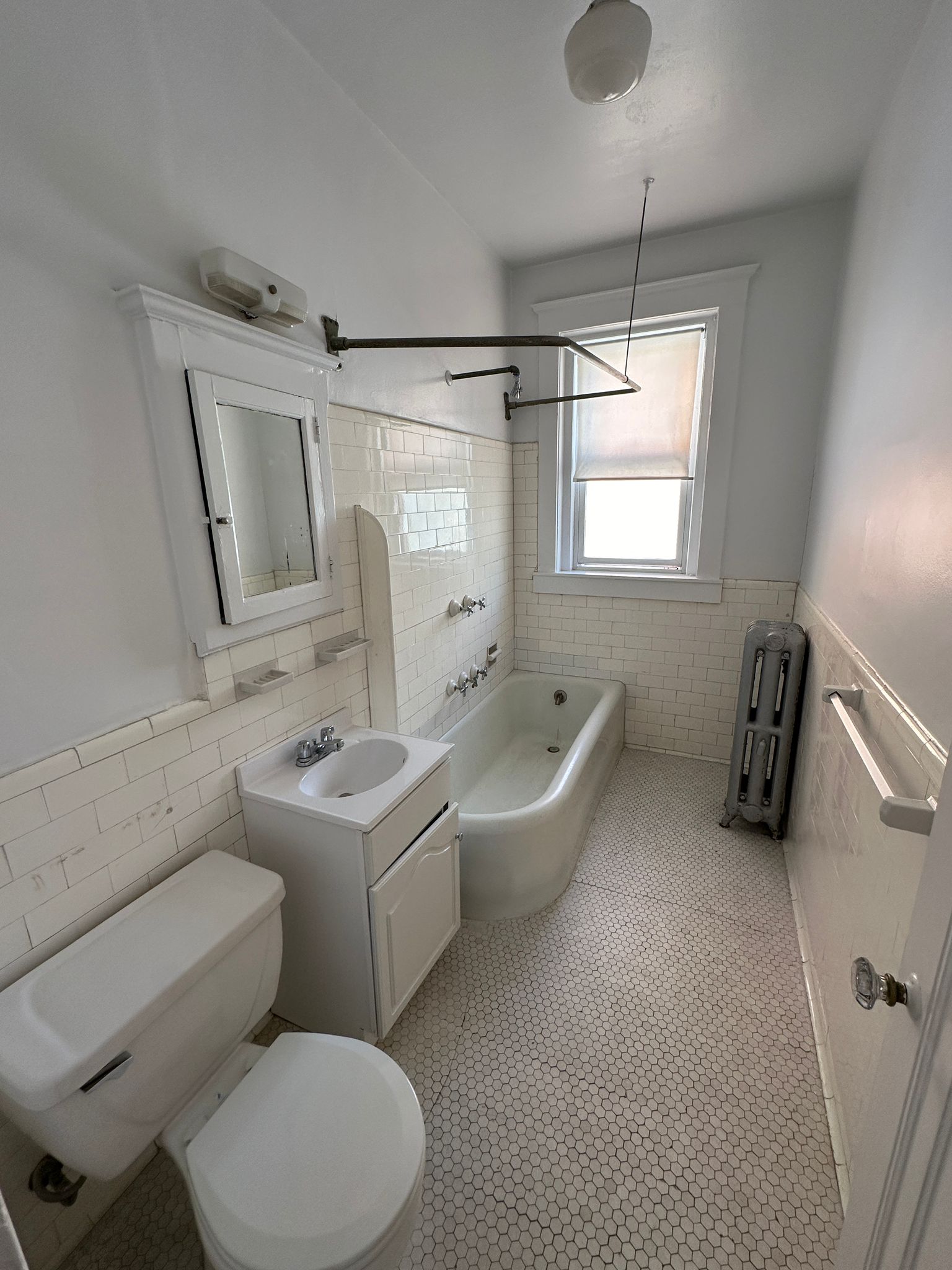 85 Winchester St, North Brookline