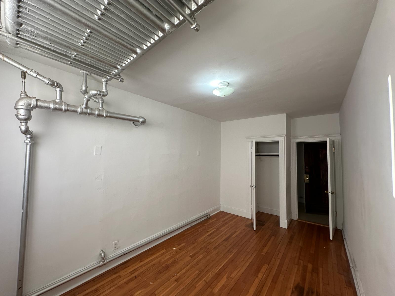 26 Bellevue St, West Roxbury