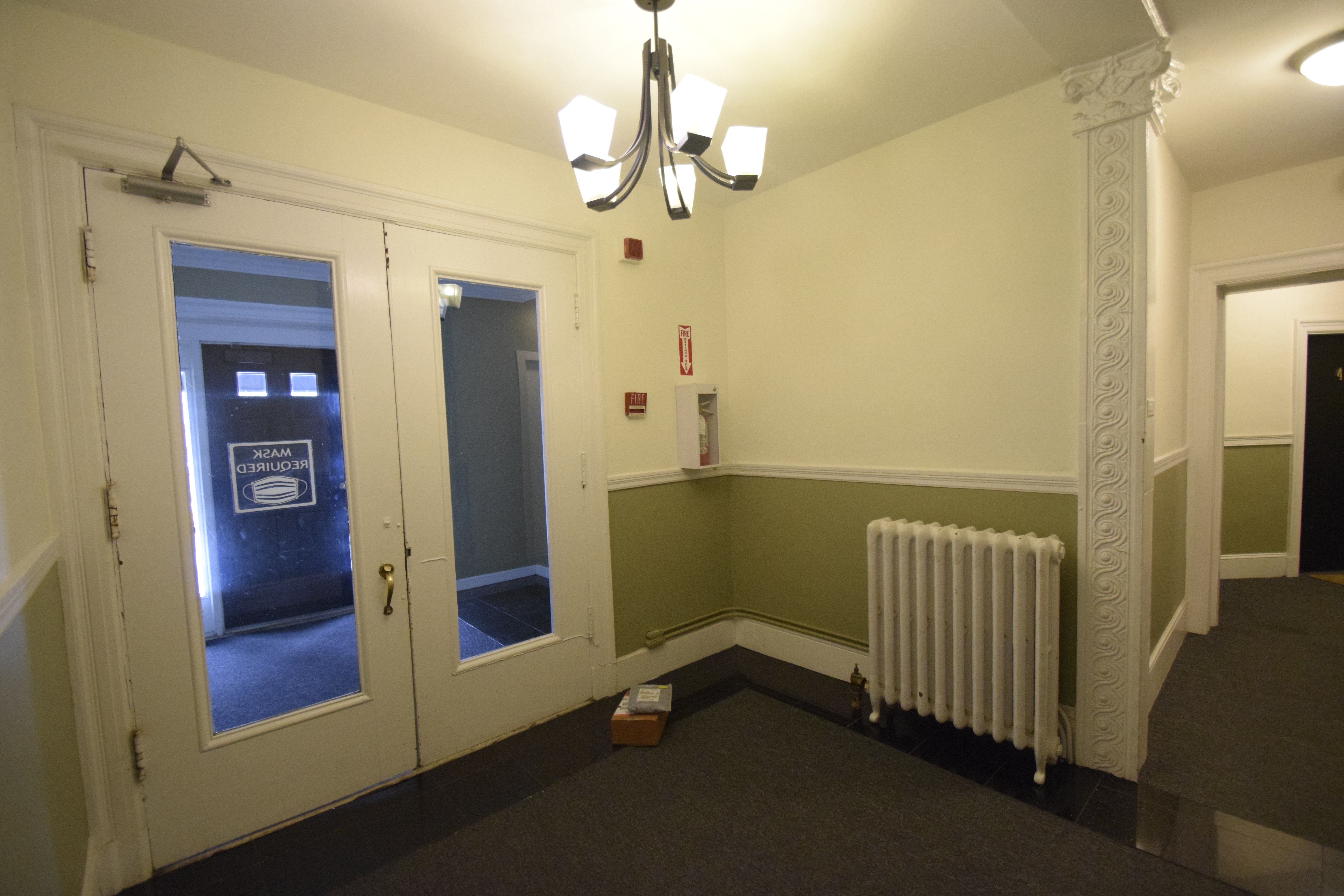 369 Tappan St, Washington Square