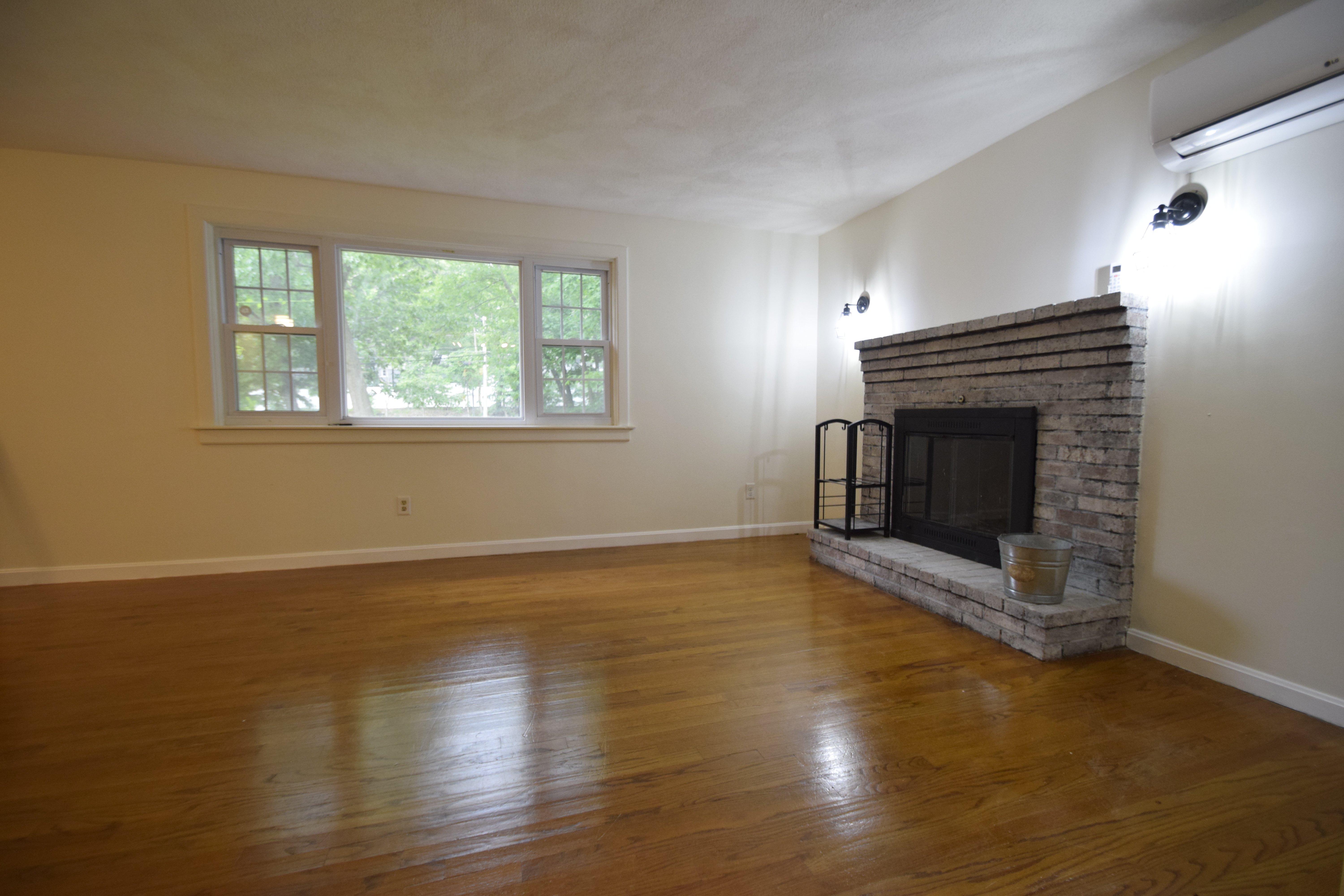 1189 Boylston St, Newton