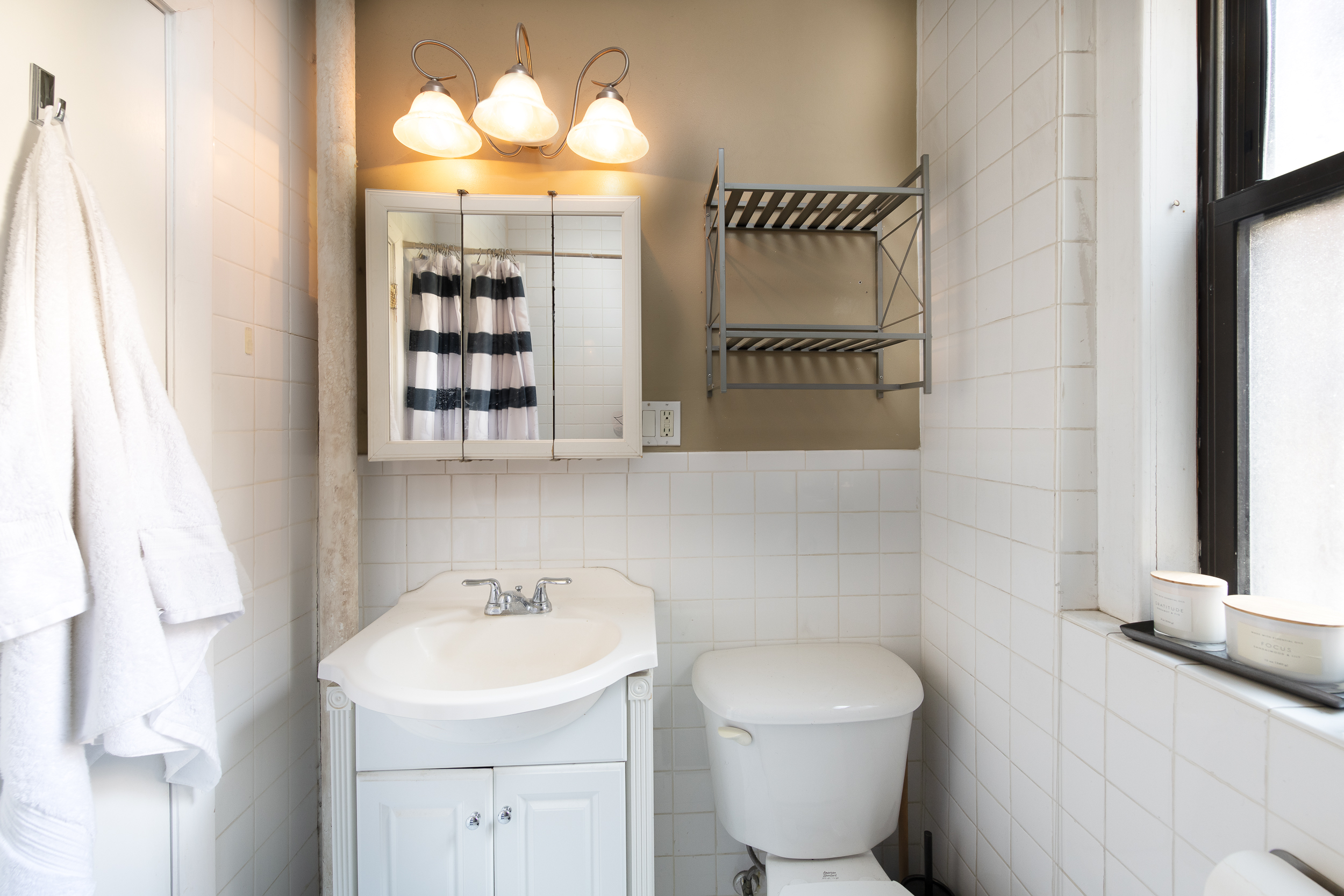 64 Queensberry St, Fenway