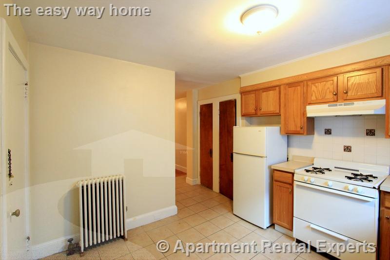 48 Bishop Allen Dr, Central Square