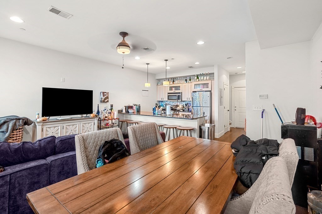 1435 Tremont St, Mission Hill