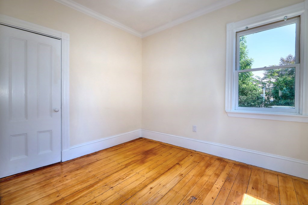 5 Standford Ter, Porter Square