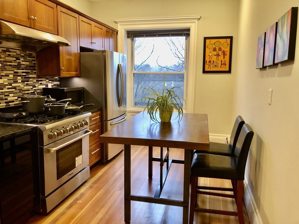 318 Tappan St, Brookline Village