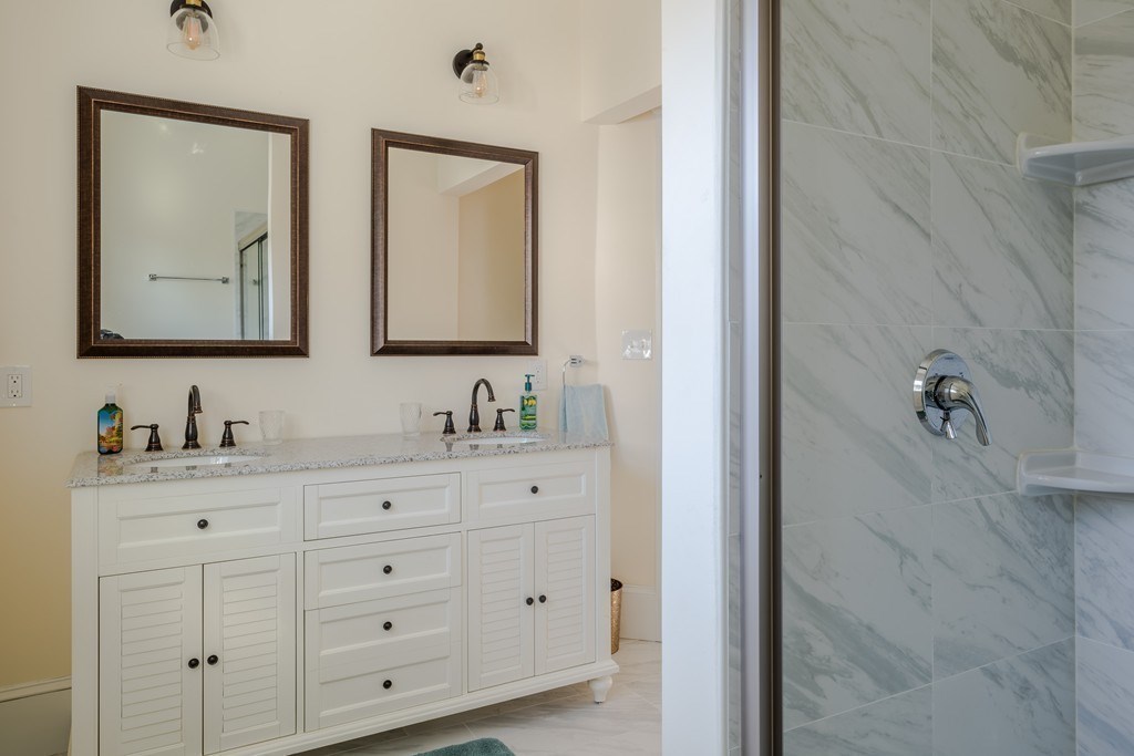 22 Embassy Rd, Brighton