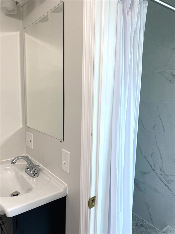 64 6th St, East Cambridge