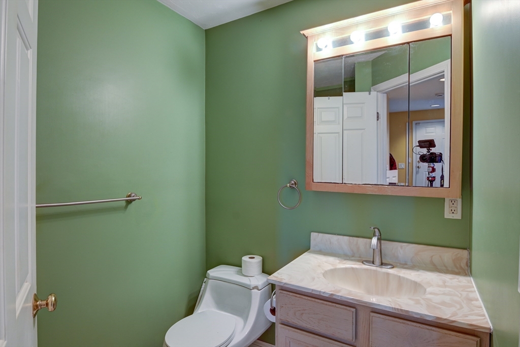 31 Westford St, Quincy