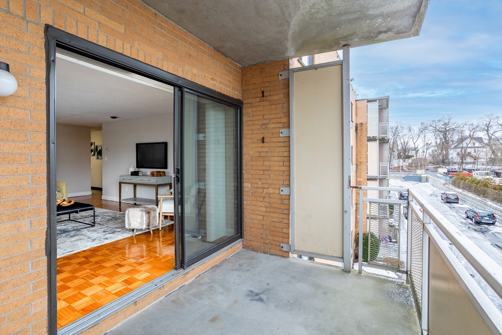 75 Morton Village Dr, Mattapan