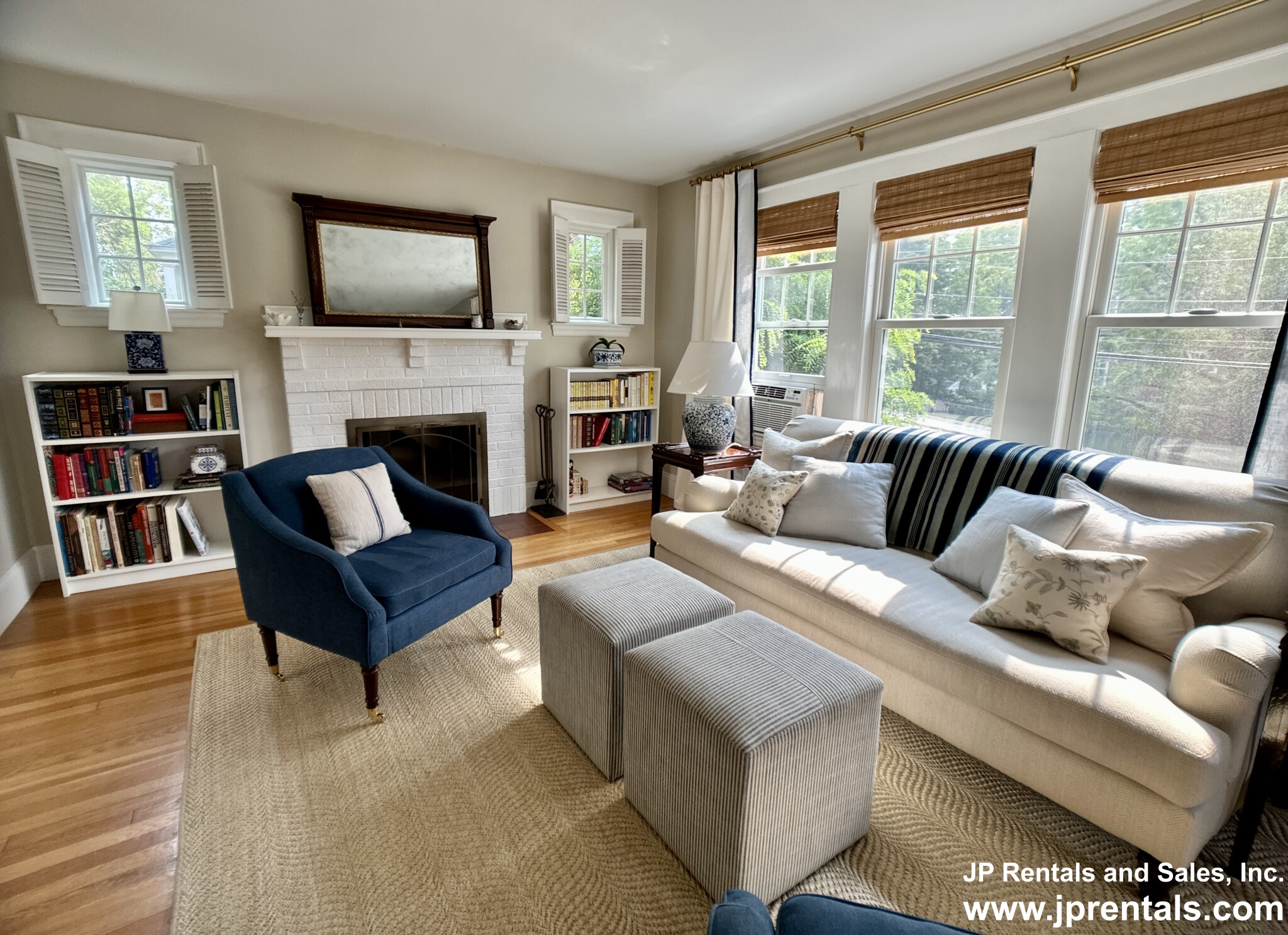 451 Poplar St, Roslindale