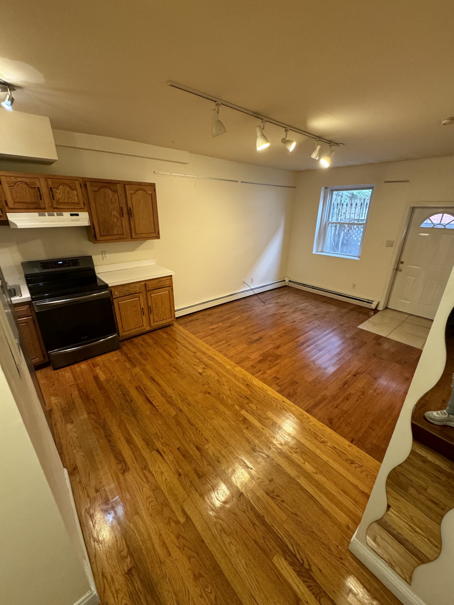 55 Saint Stephen St, Fenway