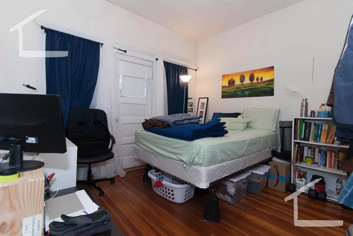 36 Brackett St, Oak Square