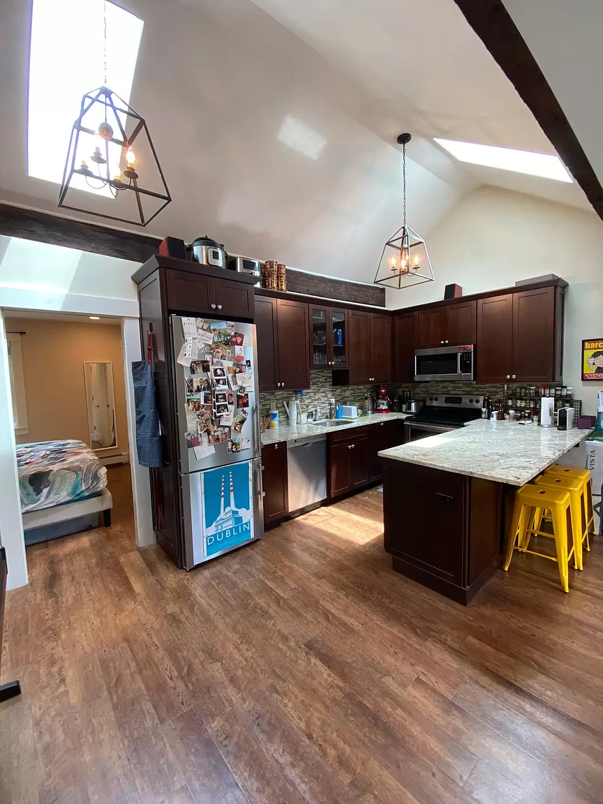 2 Cedar Pl, Back Bay