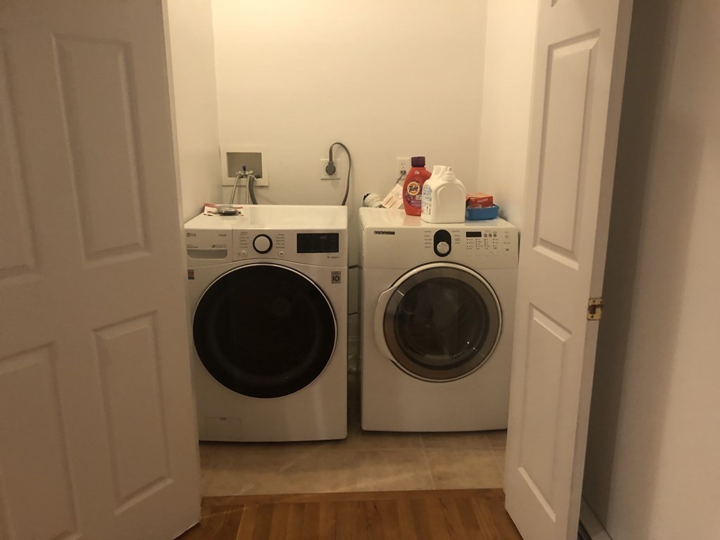 318 Tappan St, Brookline Village