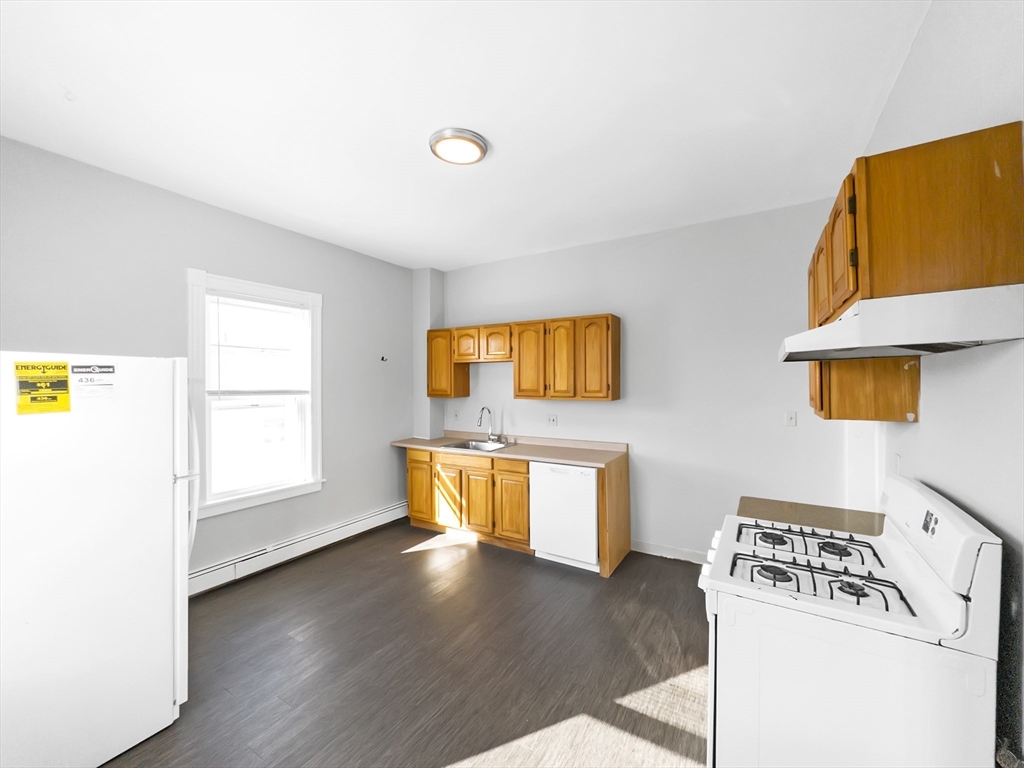 306 Centre St, Jamaica Plain