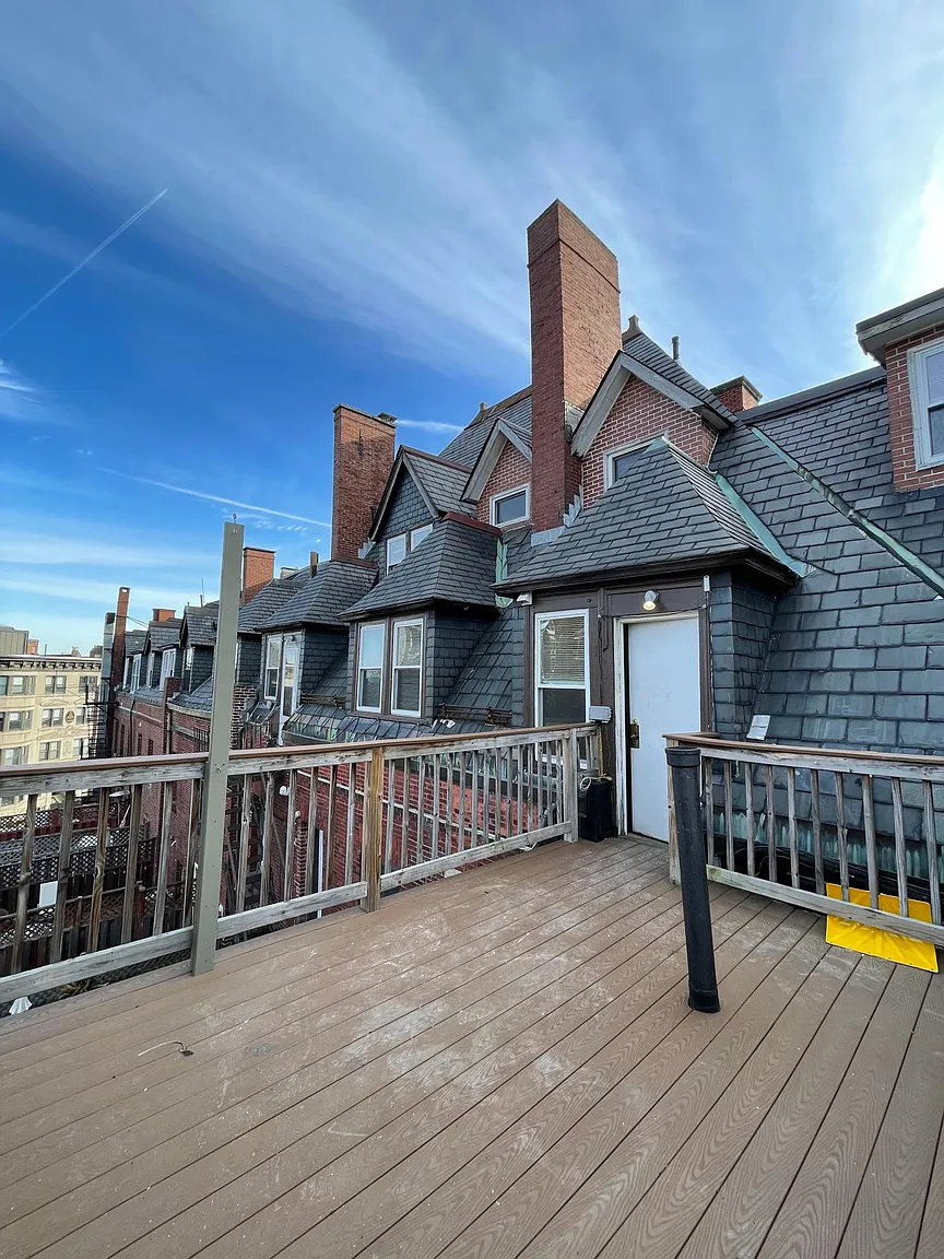 1404 Beacon St, Coolidge Corner