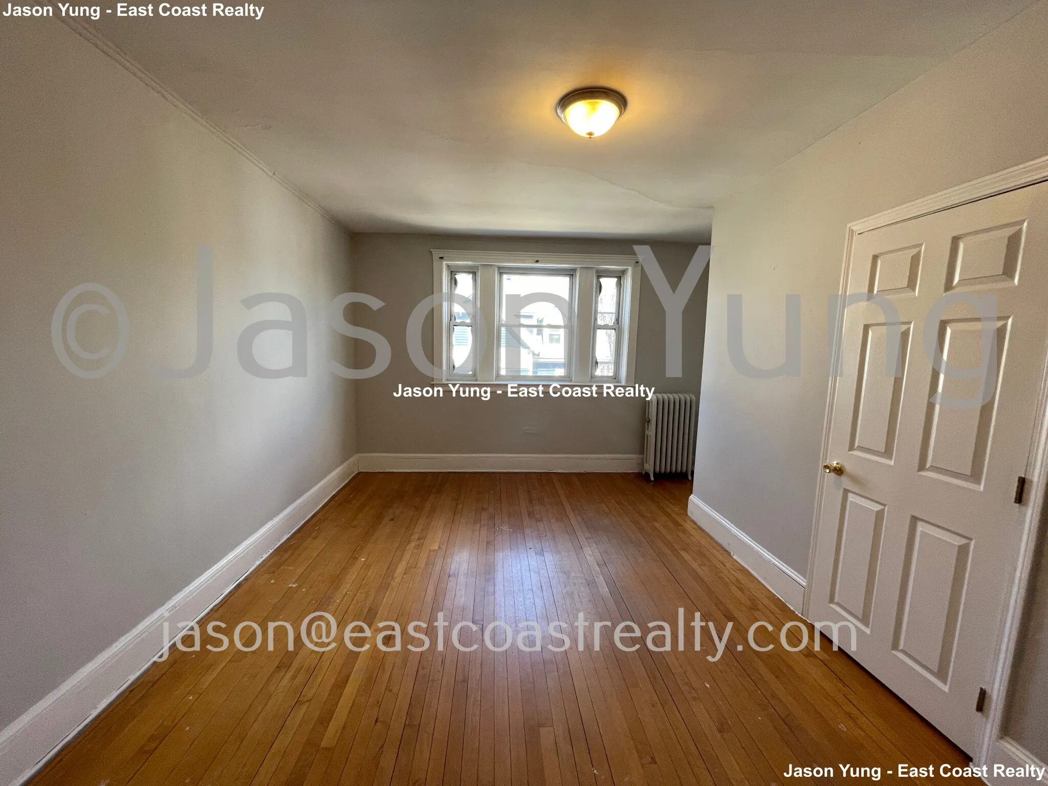 142 Davis Ave, Emerson Gardens