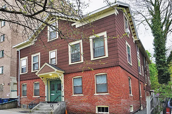 10 Smith Ave, East Somerville