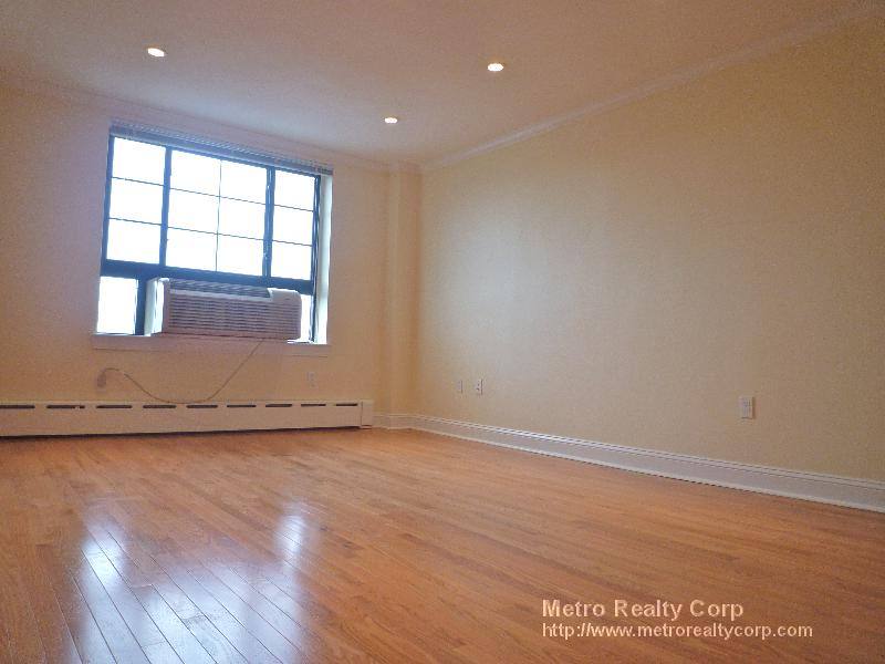 60 Brattle St, West Cambridge