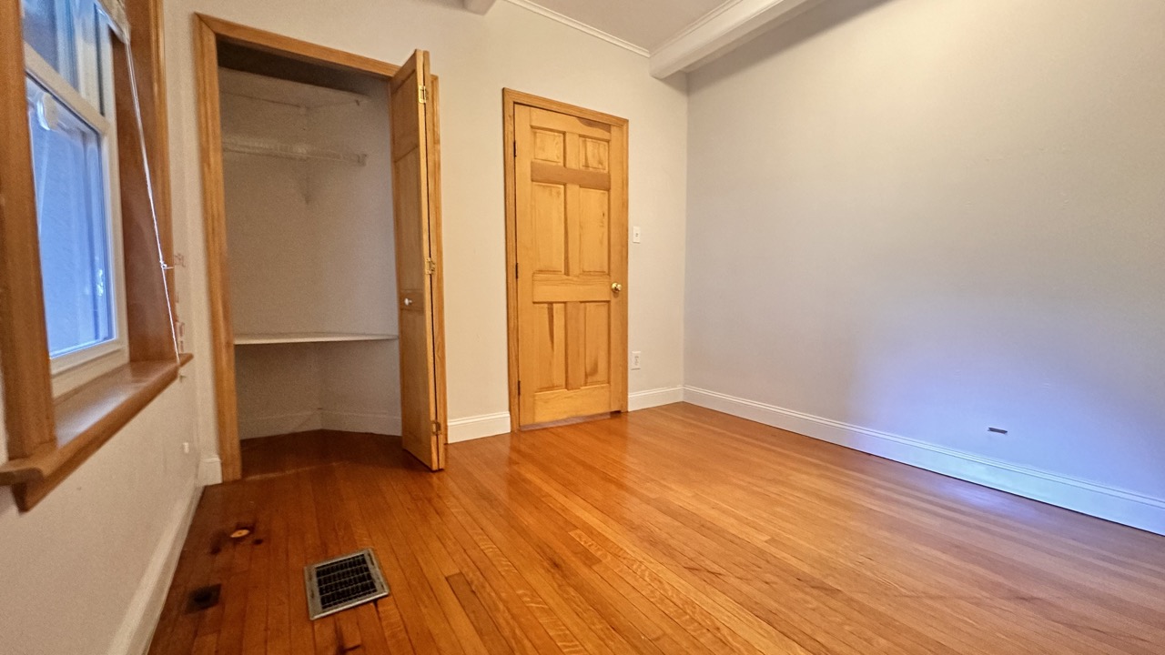 111 Longwood Ave, Longwood