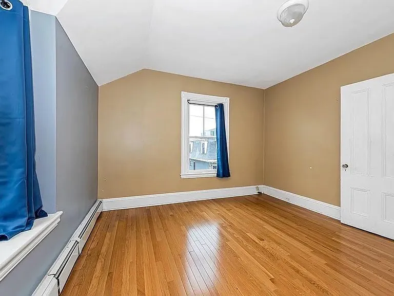 14 Eldora St, Mission Hill