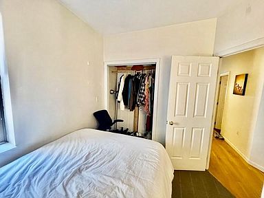 17 Thacher St, North End