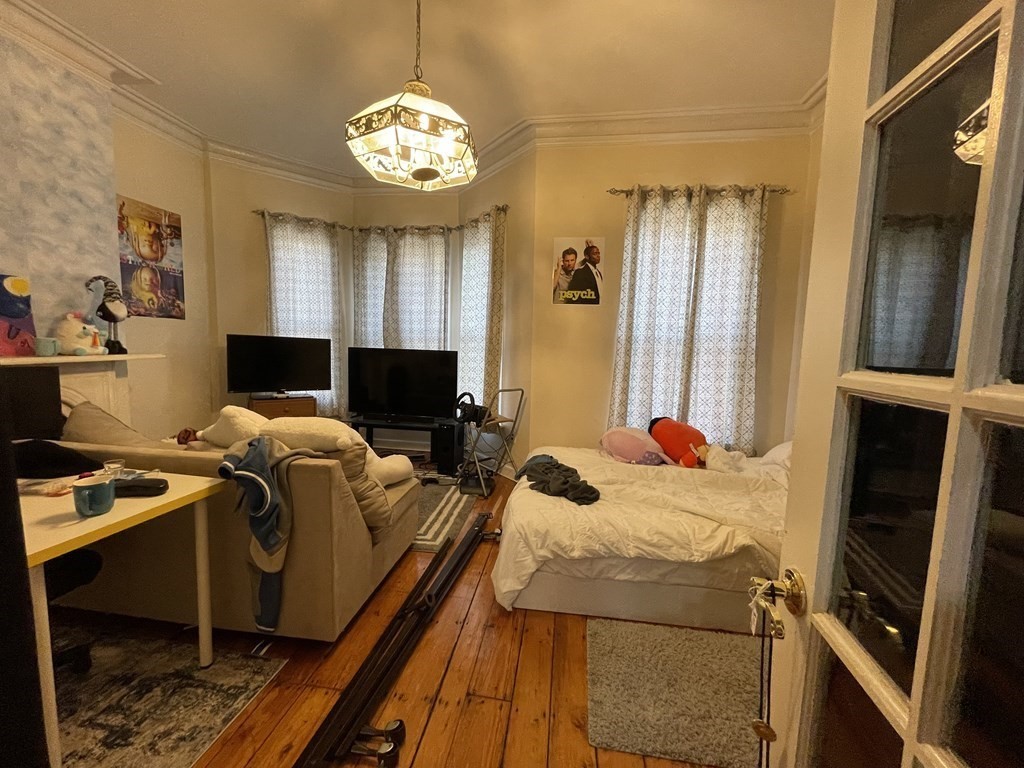 24 Worthington St, Mission Hill