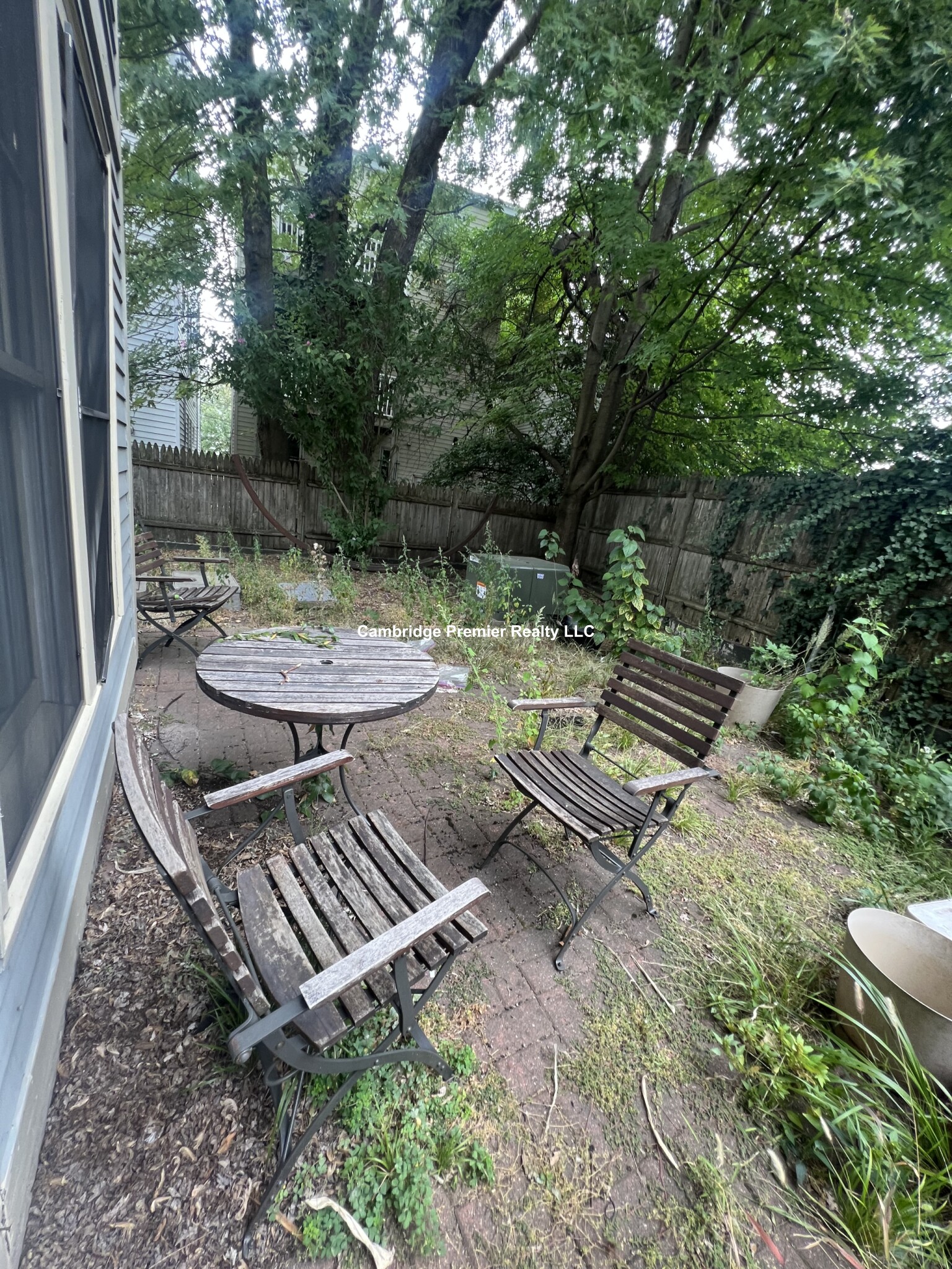 384 Washington St, Ward Two