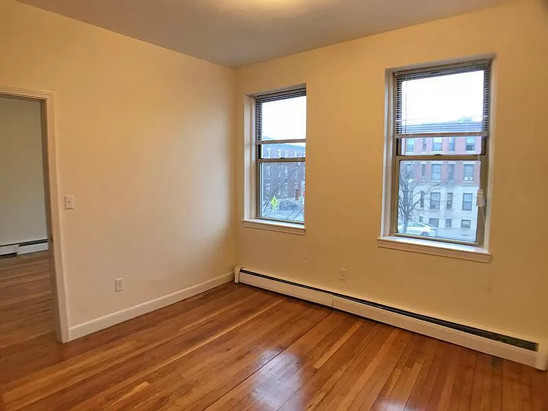 64 Brighton Ave, Allston