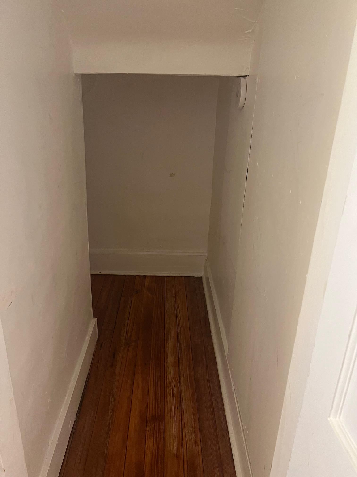 11 Chilcott Pl, Jamaica Plain