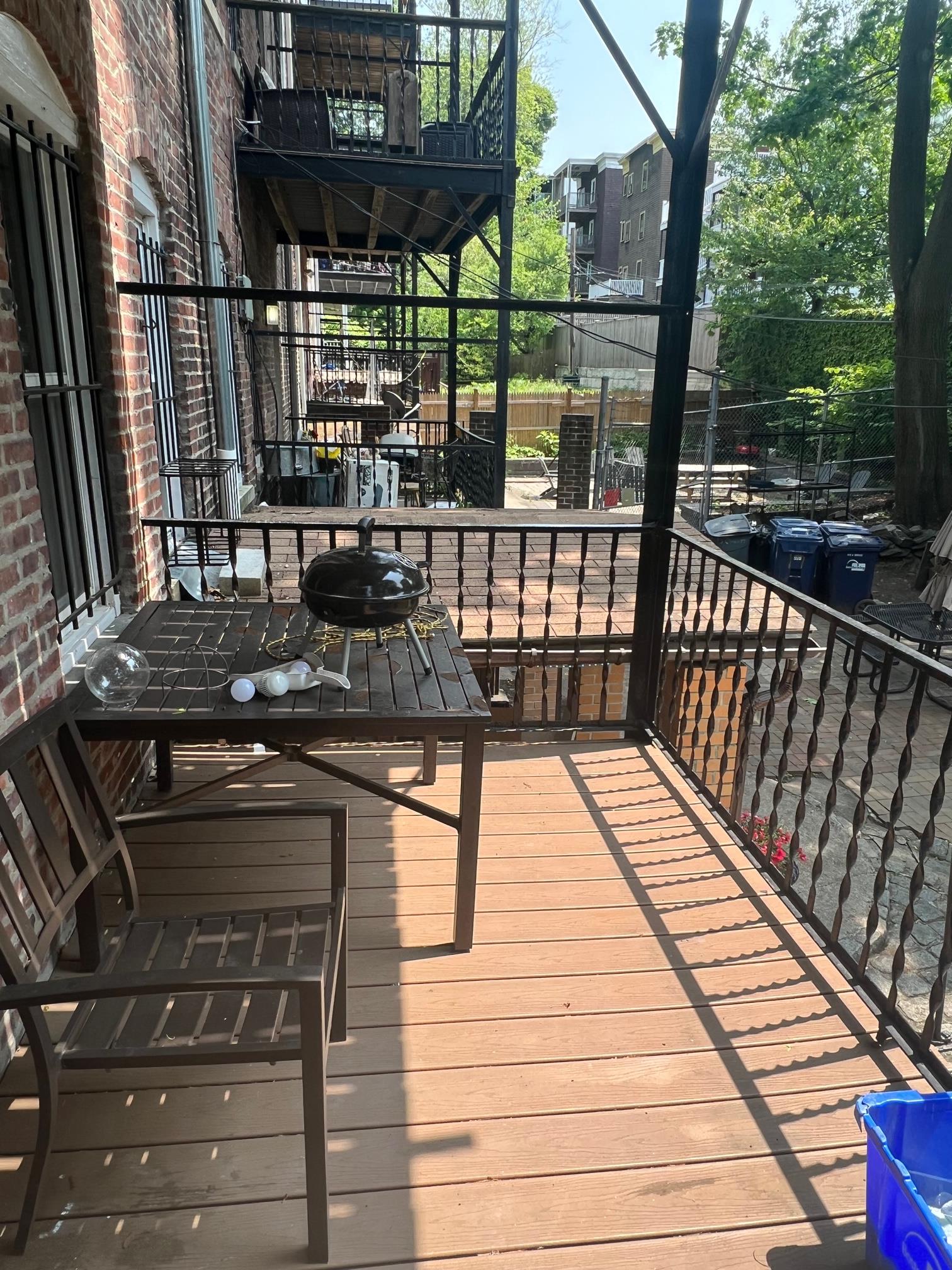 11 Chilcott Pl, Jamaica Plain