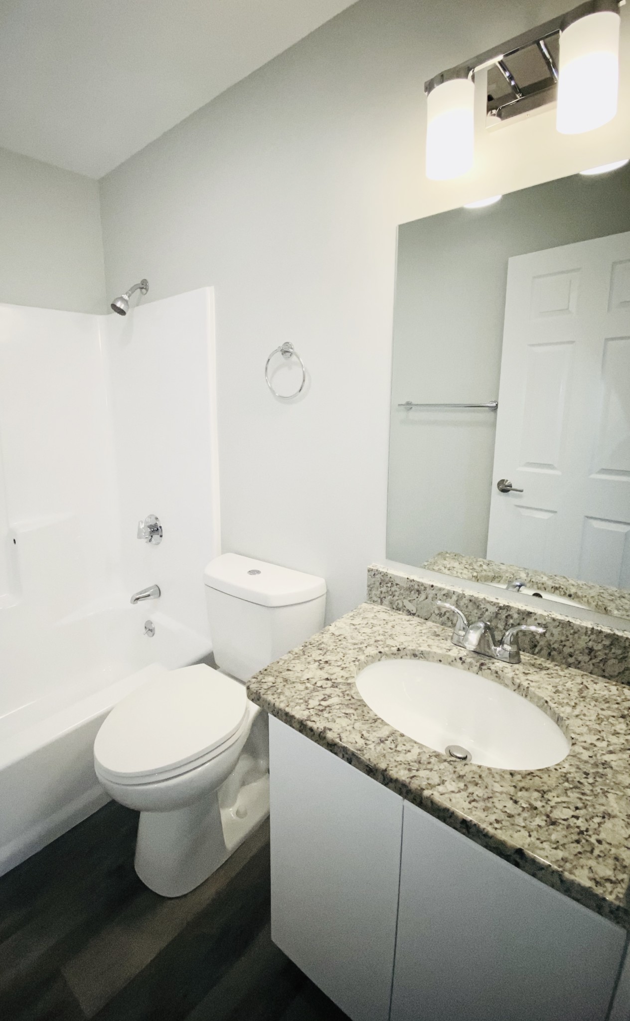 11 Langdon St, Everett