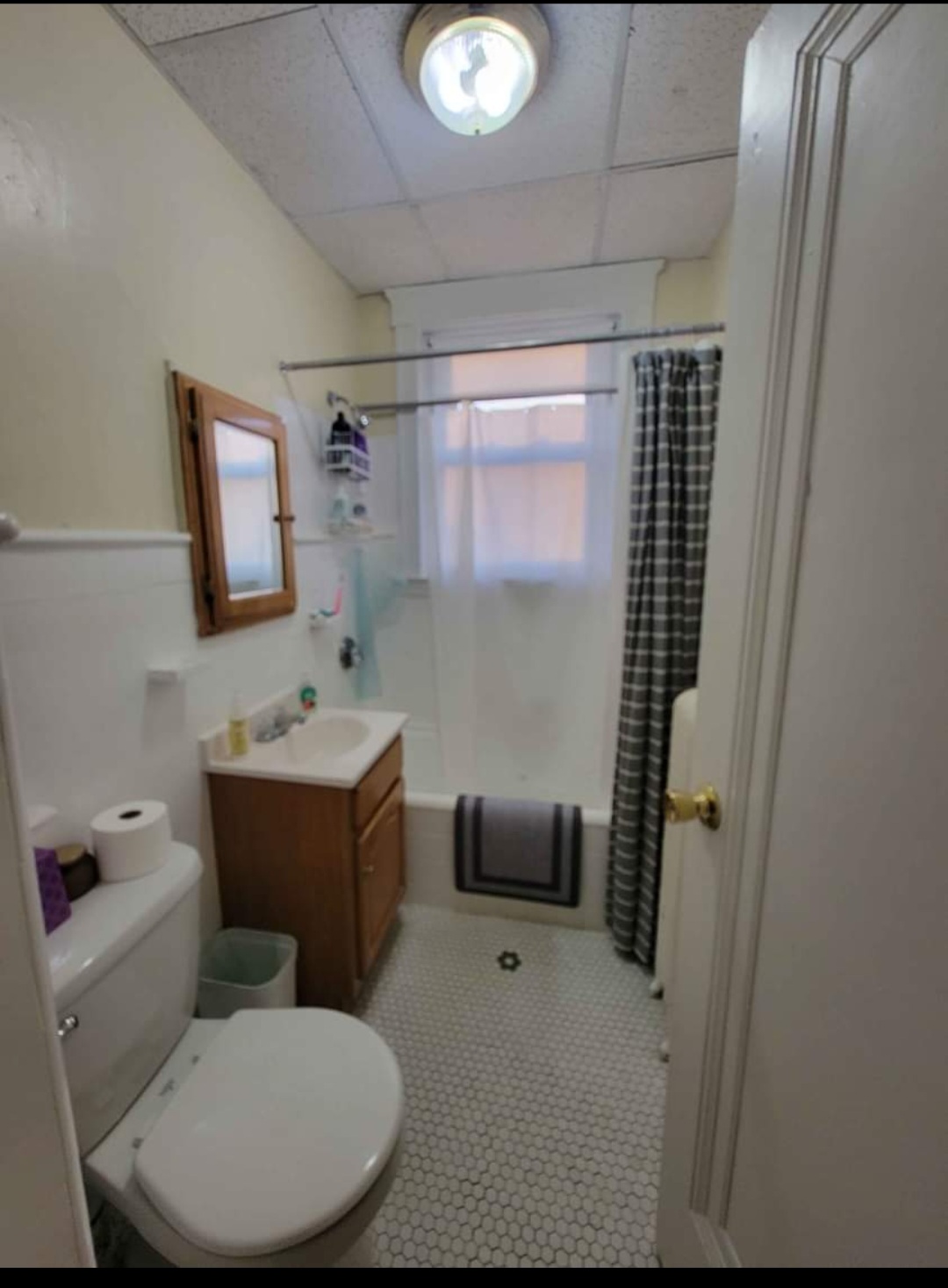 14 Russell St, North Quincy